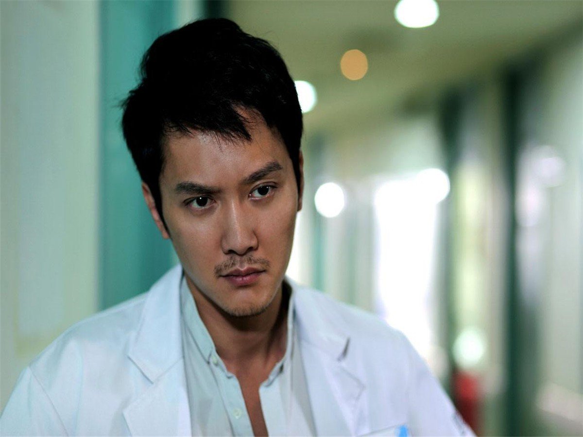 冯绍峰的人品不怎么样，赵丽颖为什么还和他结婚，不怕以后的日子吗？