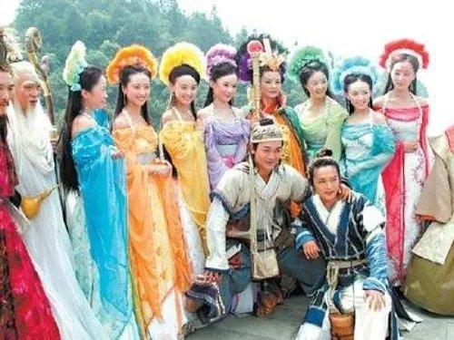 七仙女嫁出去一个(打一成语)