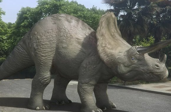 霸王龙的天敌都有谁？