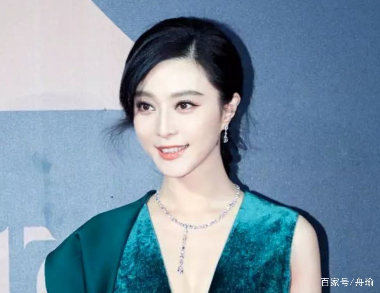 范冰冰真实靠山，成龙都要礼让3分，就连洪金宝也不够资格，他是谁？