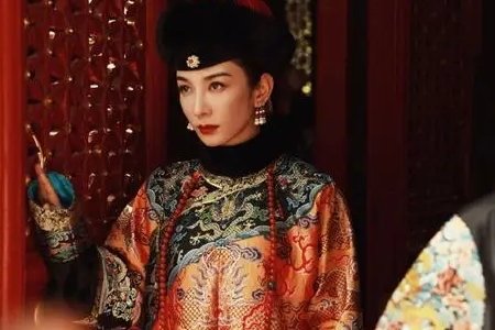 黄奕微博晒出清宫大片，她曾出演过哪些古装剧呢？