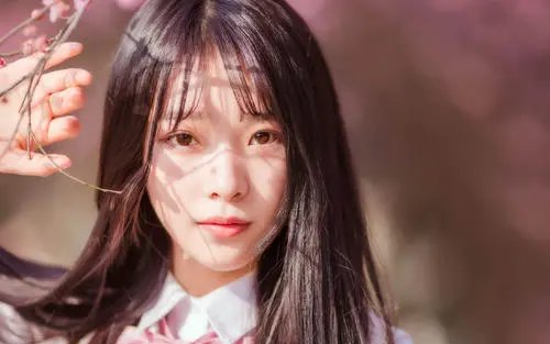 我已经有新的男朋友了，可还无法忘掉前任，我该怎么办？