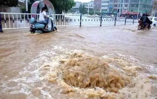 重庆损失超24亿，洪水过境造成多少人员受灾？