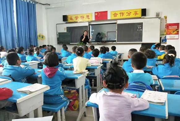 瞧的读音和组词