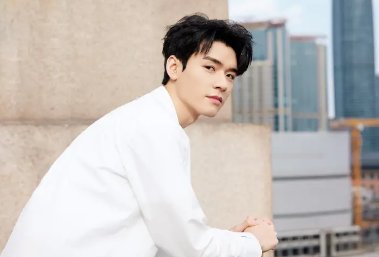 龚俊方发律师声明起诉造谣者，他为什么从出道就一直被曝黑料？