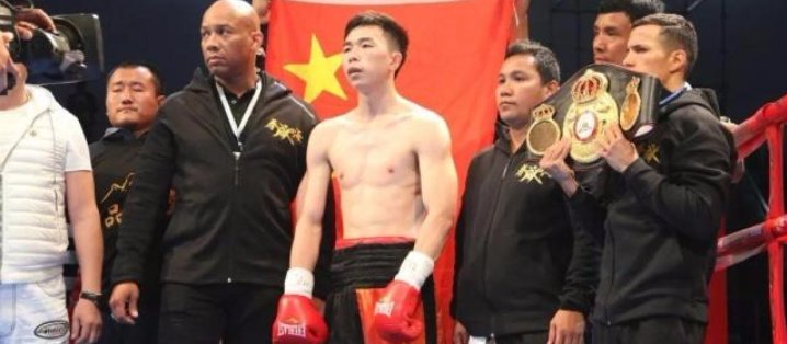 邹市明的实力与徐灿相比，你觉得谁更厉害？