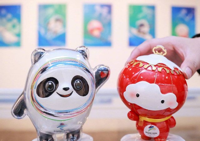 北京给被隔离幼儿园孩子送冰墩墩，给孩子们带来了哪些温暖？