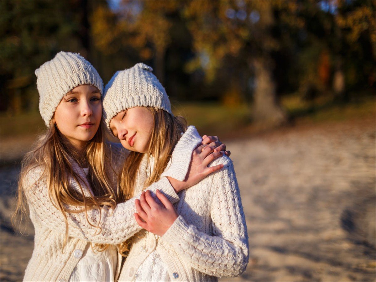 朋友每次伤心都会跟我说，我怎么安慰她会比较好？