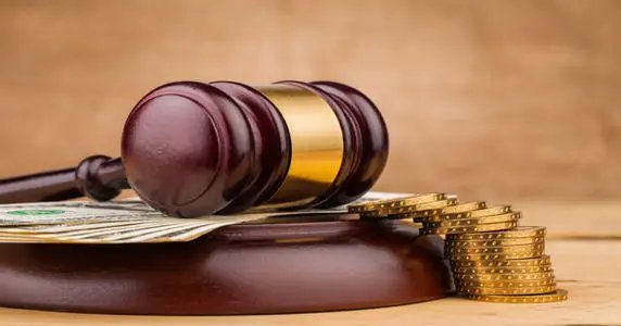 青海已婚副市长化名与她人结婚，还大操大办，他的这种行为合法吗？