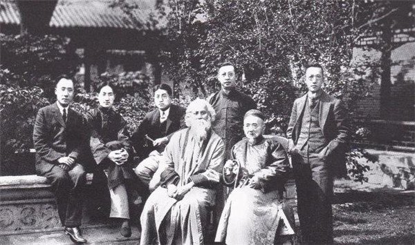 民国怪才辜鸿铭遭北大驱逐，如何看待这位著名的大学者？