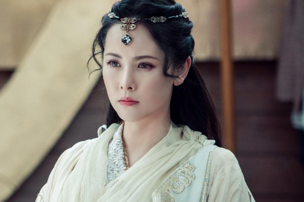 《倚天》小昭究竟有何来历，为何会懂奇门五行？