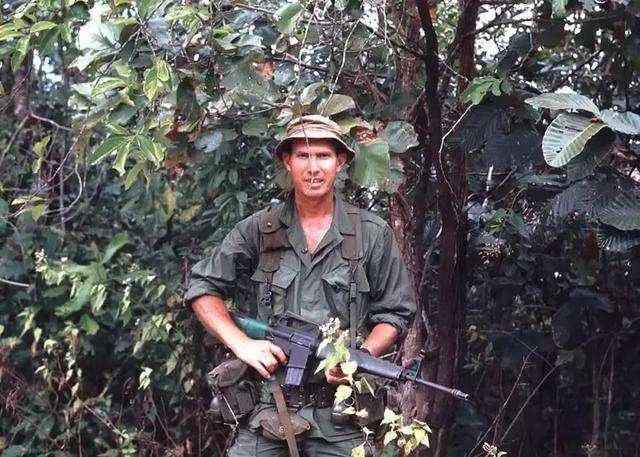 越南丛林战争，为什么美国不直接放火烧山呢？