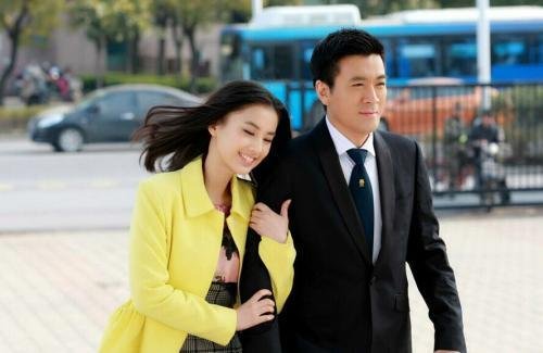 杨子曝集团第一笔资金靠妈妈制衣赚来的，他妈妈究竟有多传奇？