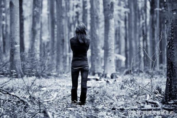 女子持斧头砍死丈夫！声称我帮他“解脱” ，事情的真相到底是什么？