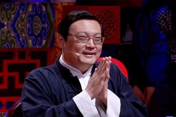47岁的梁宏达，为什么不要孩子？