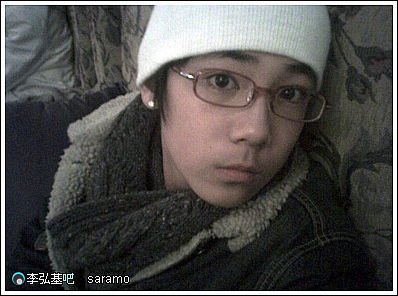 李弘基整容前后对比