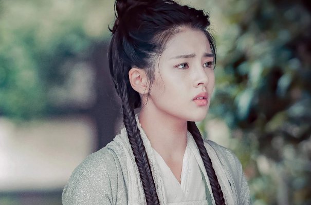 《倚天》小昭究竟有何来历，为何会懂奇门五行？