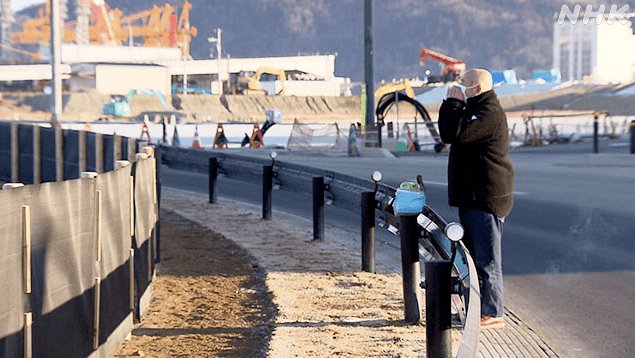 日本大地震后，老人在海底寻妻10年，这就是爱情吗？
