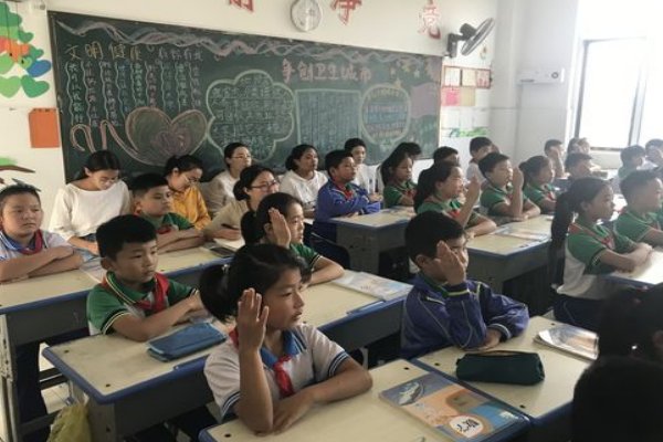 我是个懂事的孩子作文300字