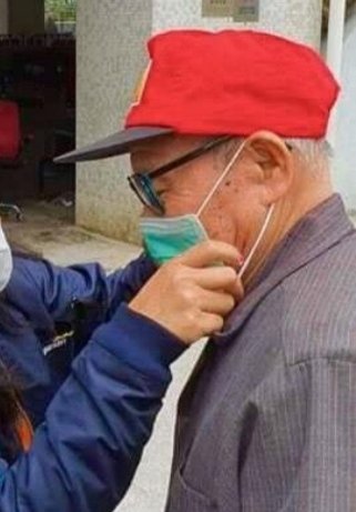 如何看待老人拒绝戴口罩遭乘客围殴一事？