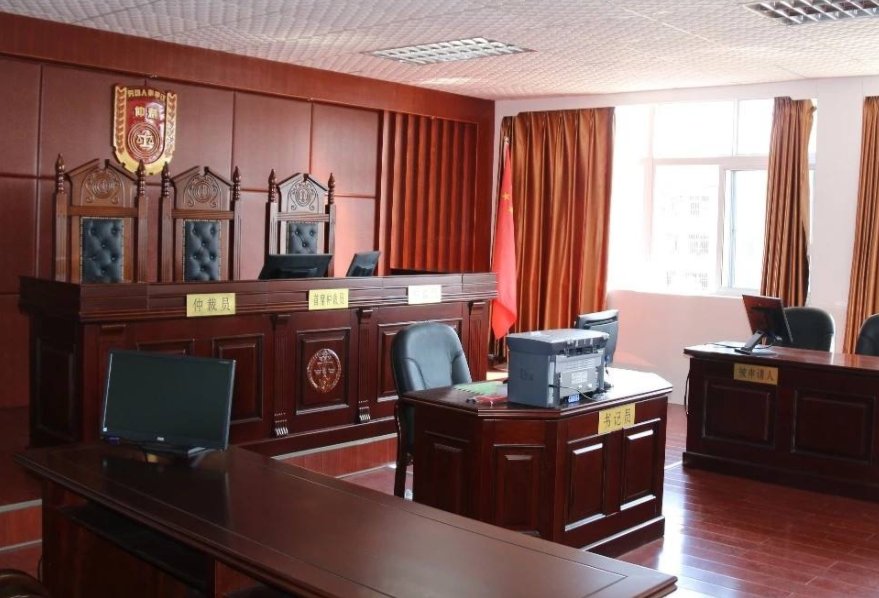 云南男子为生儿子让老婆借种，生3女要离婚，3个女儿该谁养？