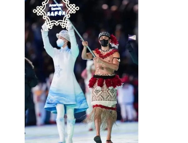 闭幕式光膀子旗手8块腹肌没了，在中国减肥有多难？