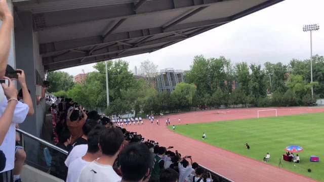 北京体育大学出现女子百米飞人，女生的百米成绩如何？
