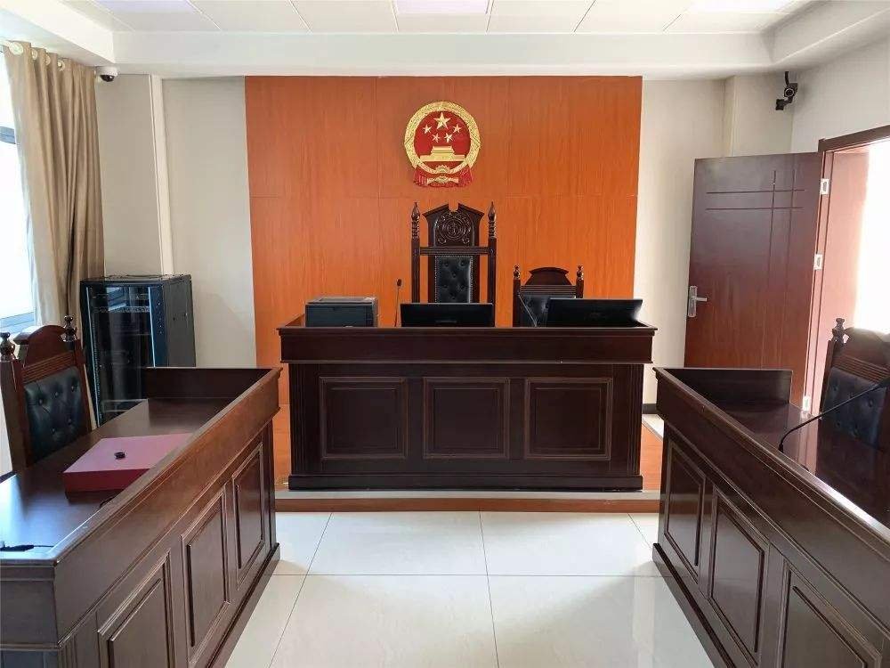 在江歌案中，刘鑫为何会被法院认为有明显过错？