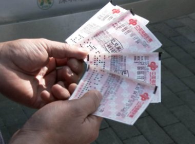 河南一男子去年中千万没花完今年又中千万，如果你有这样的运气会如何安排？