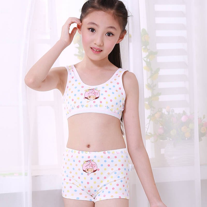 六年级女孩发育图