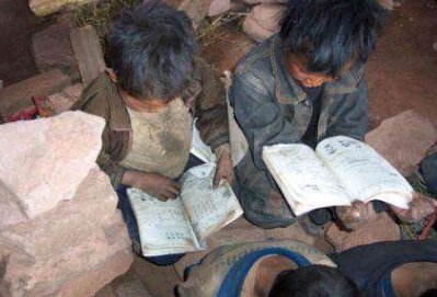 经济学、金融学专业对于家庭不富裕的学生来说，适合学习么？