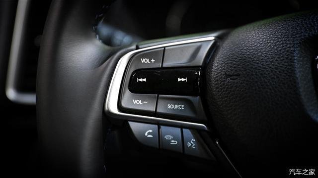 泰国上市的全新锋范City帅爆了，还要什么思域