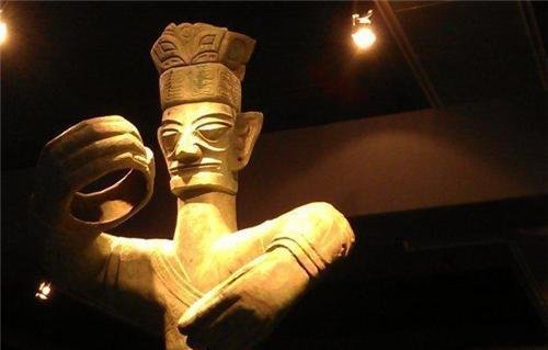 三星堆出土120余根象牙，三星堆在历史上是什么地方？