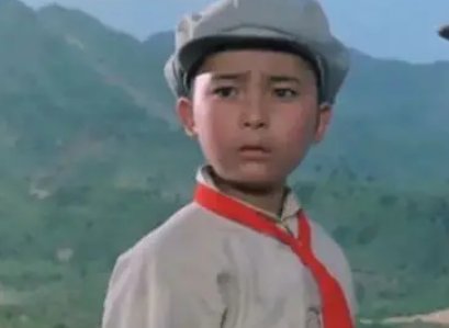 由陆柱国作词,傅庚成谱曲,邓玉华演唱的映山红出自电影什么?