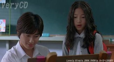 以前看过的一部韩国电影，讲述的是一个女学生爱上了新来的美术老师，