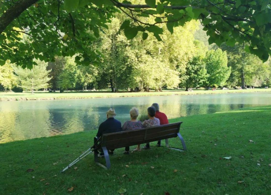 网友热议爷爷奶奶那个时代的爱情，那个时代的爱情是怎样的？