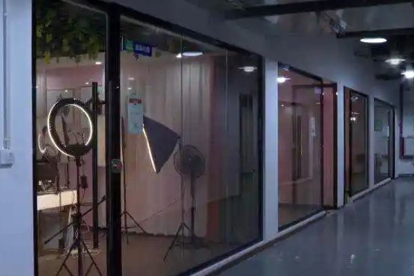 哪些直播平台好？比较火的？