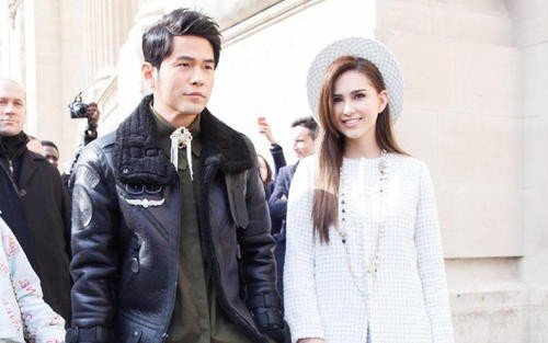 周杰伦昆凌海滩遛弯被偶遇，细数两人有哪些甜蜜过往？