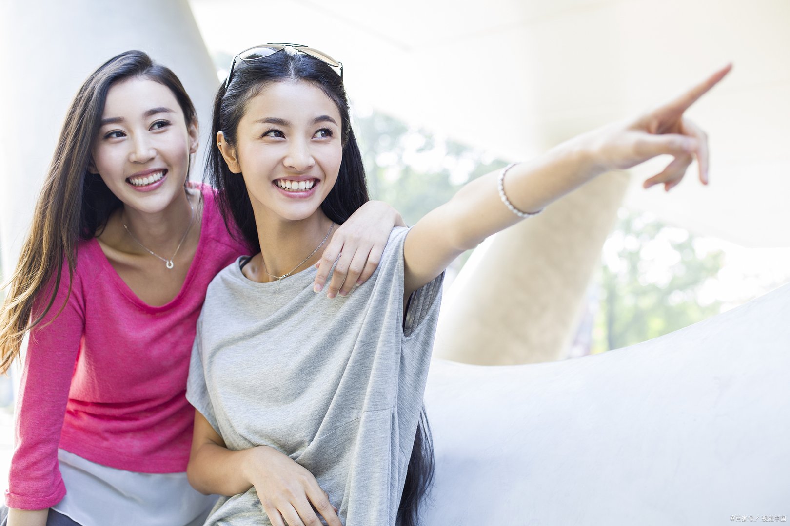 当闺蜜偷偷跟男朋友约会怎么办？