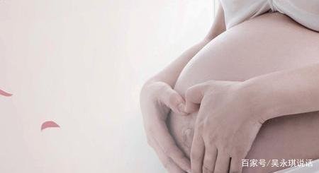 孕妇为自己未出生的宝宝制作小衣服，这样做的意义是什么？