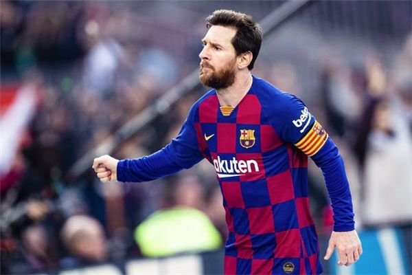 梅西成为巴萨队史出场第一，他算是最强球员代表吗？