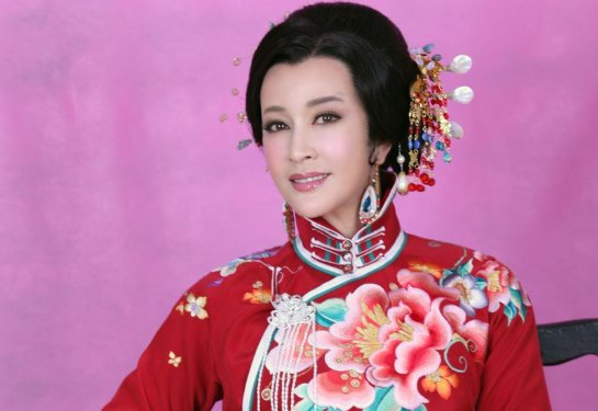 刘晓庆主演的电影（以年代顺序）