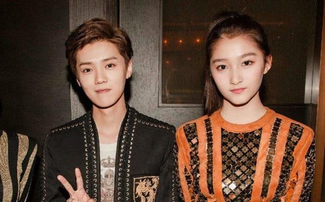 24岁关晓彤晒近照庆生，圈内都有哪些好友送去了祝福？