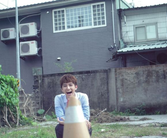 求炎亚纶高清写真照片