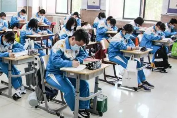 掉以轻心,打一生肖