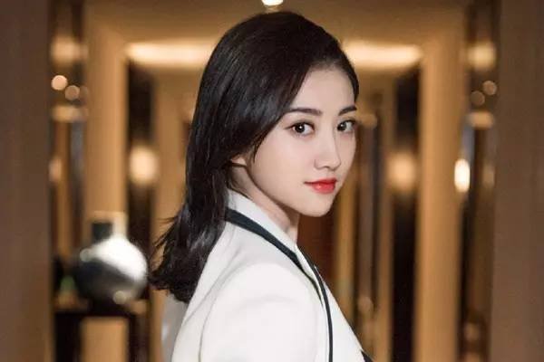 景甜录制《极限挑战》，她表现如何？