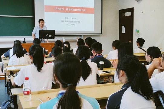 向全国进军的命令是在哪一年