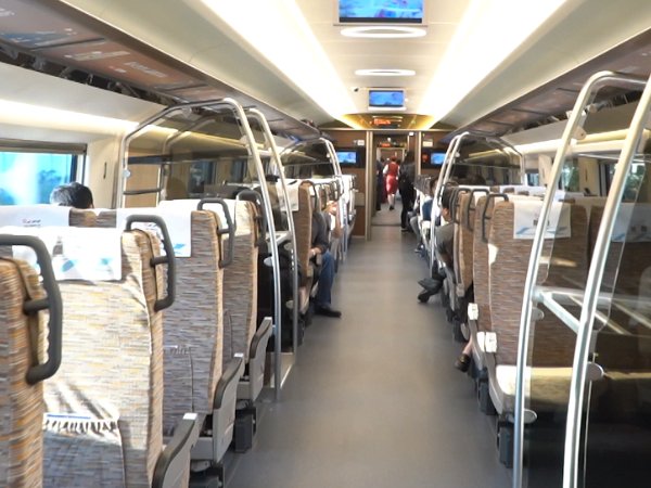 复兴号一等座和二等座区别