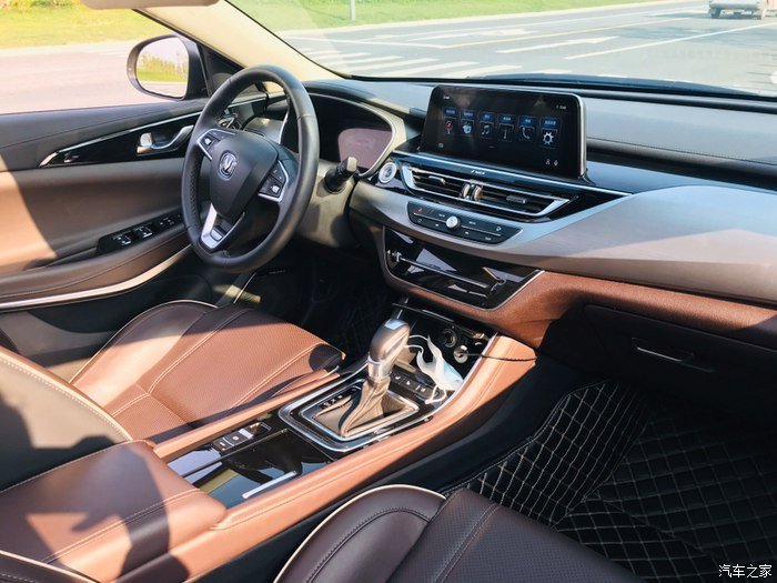 春暖花开的季节，睿骋CC与你交个朋友吧