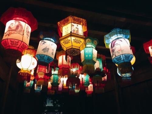 元旦快乐英文怎么说，不是新年快乐